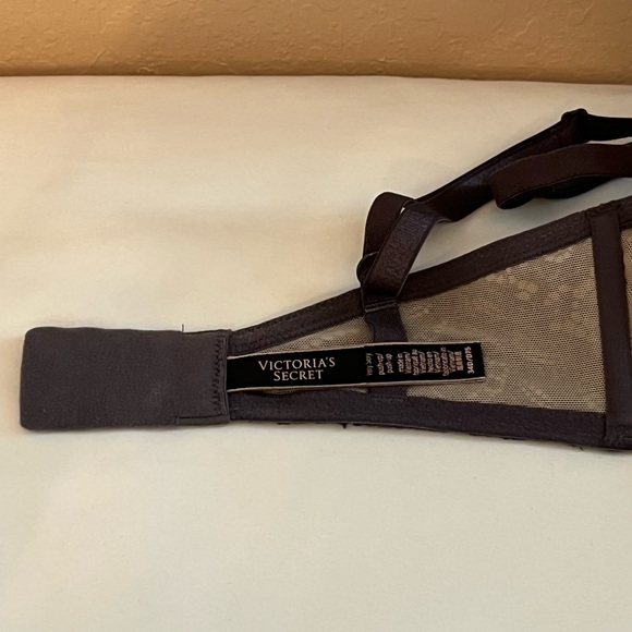 Victoria's Secret Very Sexy Push Up Lace Bra Gray & Rose Beige Underlay 34D SEXY - Picture 7 of 8